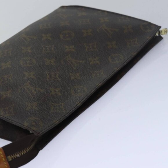 LOUIS VUITTON Monogram Poche Toilette 26 Pouch - Picture 5 of 16